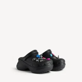 Dámské pantofle Crocs™ Jibbitz™ v černé barvě