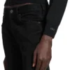 Dámský svetr na zip v černé barvě