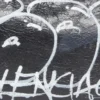 Mini taška Le Cagole s řetízkem a graffiti „Black“ 695814210G61090