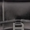Peněženka Hourglass na řetízku, metalizovaná „Grey“ 6560502AAVG1314
