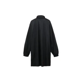 Pláštěnka s intarzovaným logem „Black“ 681449TLO061000