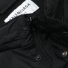 Pláštěnka s intarzovaným logem „Black“ 681449TLO061000