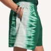 Pánské volné šortky s výrazným tie-dye potiskem v zelené/bílé barvě