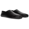Slip-ony s čtvercovou špičkou z měkké telecí kůže „Black“ 702072WBDH11000