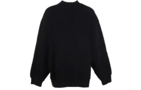 Sportovní svetr s kulatým výstřihem a logem B Crest „Black“ 671125TLV60-1000