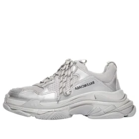 Tenisky Triple S „Silver Metallic“ 536737W2FS28100