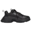 Triple S „Black“ 524039W2FA51000